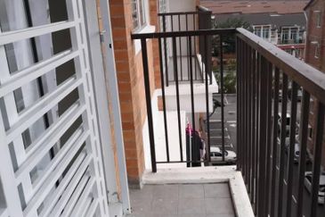 Villa Court @ Goodview Height