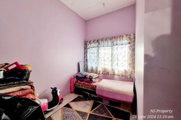 Persiaran Puncak Alam 1 