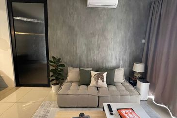 Platinum Splendor Residence