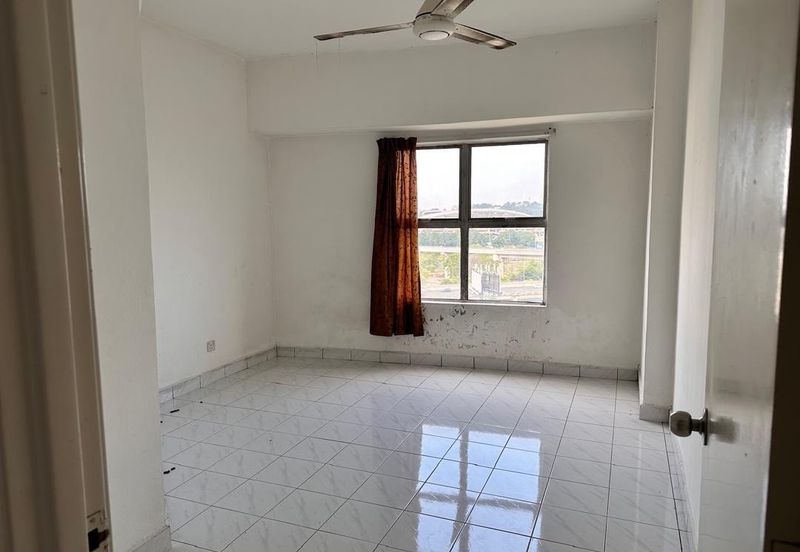 Brunsfield Service Apartment