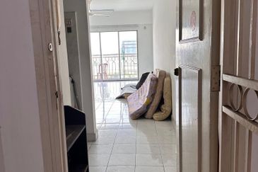 Brunsfield Service Apartment