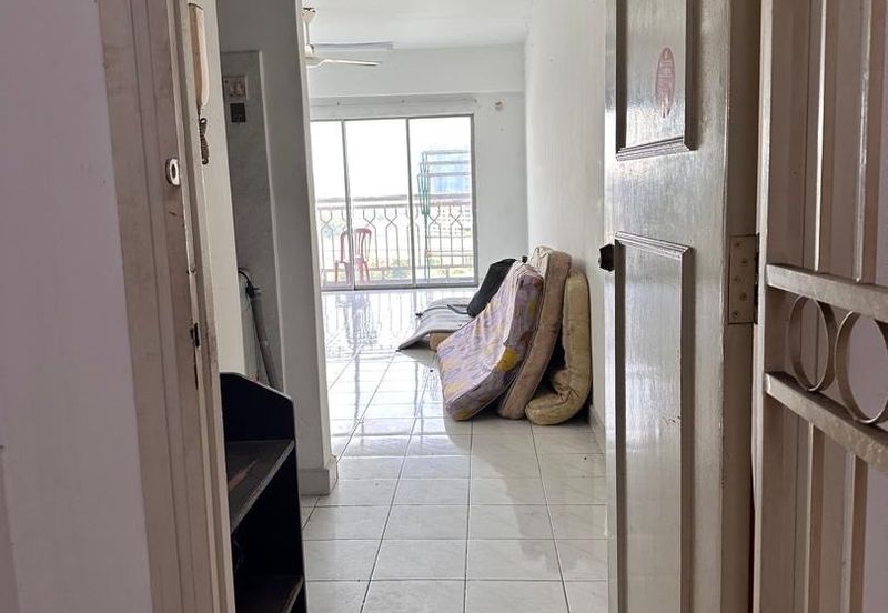 Brunsfield Service Apartment