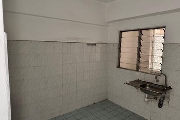 Brunsfield Service Apartment