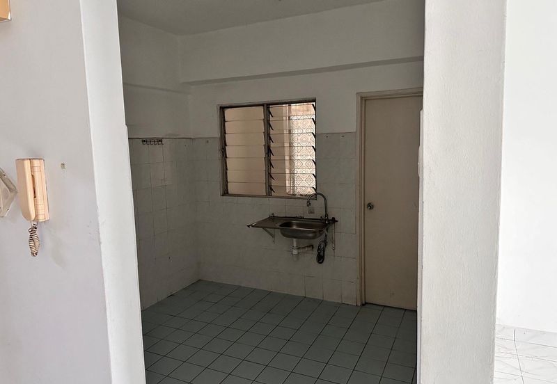 Brunsfield Service Apartment