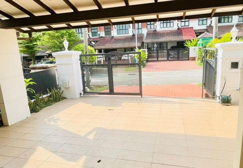 Taman Saujana Puchong