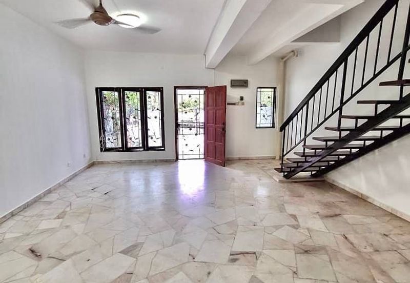 Taman Saujana Puchong