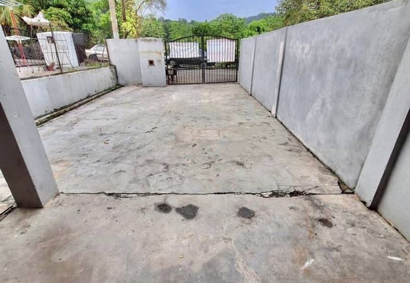 Taman Saujana Puchong