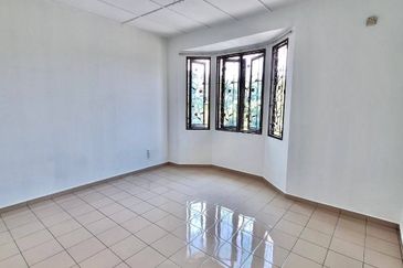 Taman Saujana Puchong