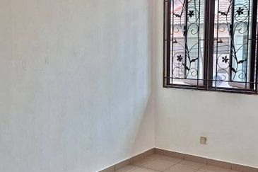 Taman Saujana Puchong