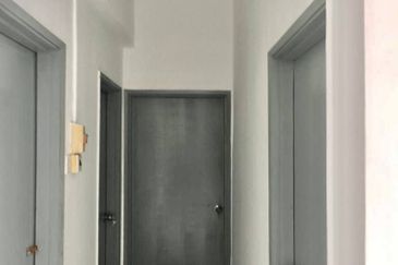 Tasik Heights Apartment