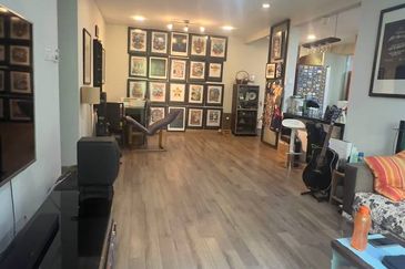 Midfields Condominium