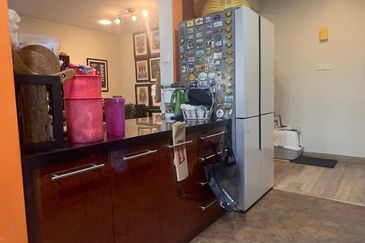 Midfields Condominium