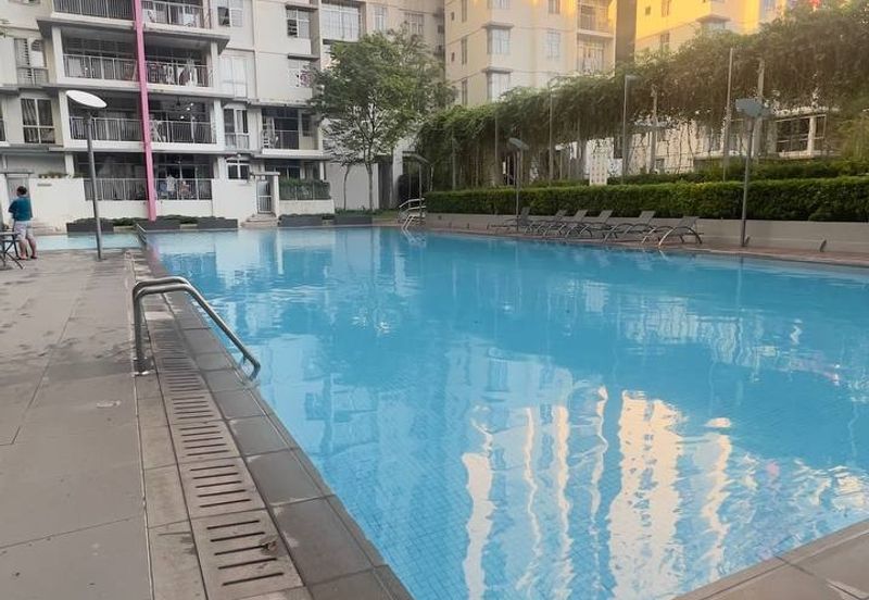 Midfields Condominium