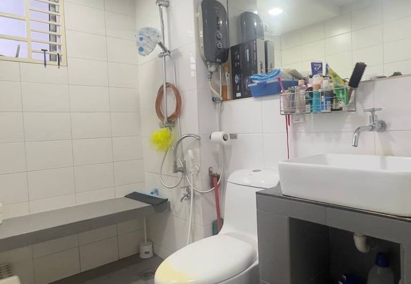 Midfields Condominium