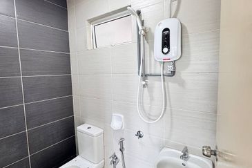 Ehsan Residence Condominium