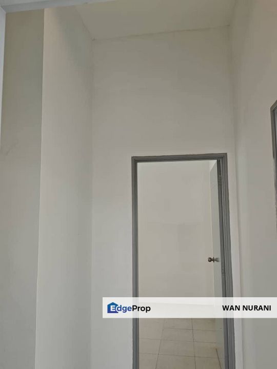 Newly Painted Double Storey Semi-D Cluster, SP 10 Bandar Saujana Putra For Sale, Selangor, Jenjarom