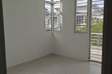 Jalan SP 10 @ Bandar Saujana Putra