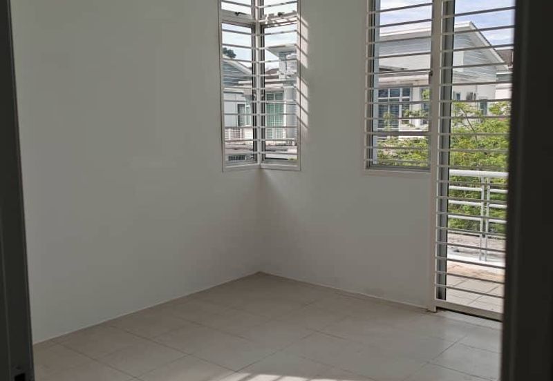 Jalan SP 10 @ Bandar Saujana Putra