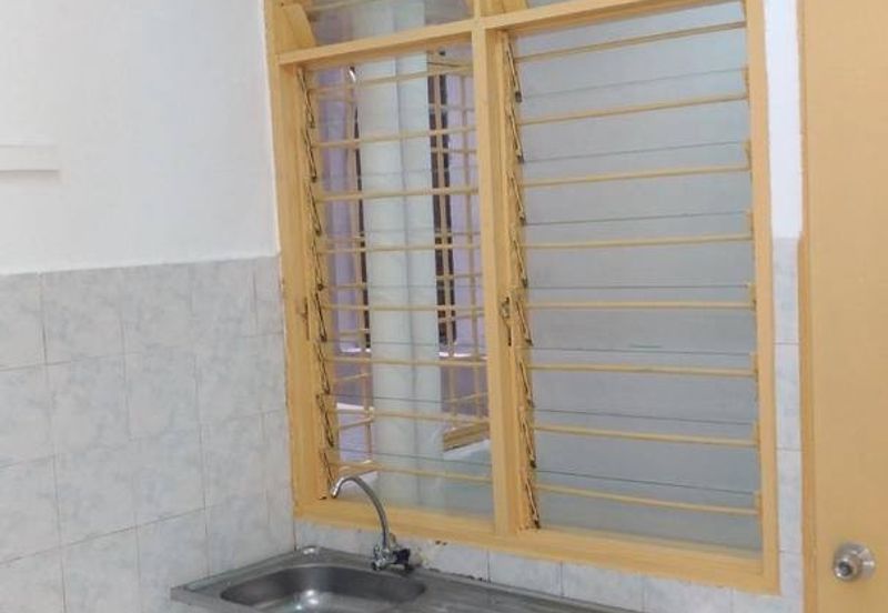 Pangsapuri Lagoon Perdana