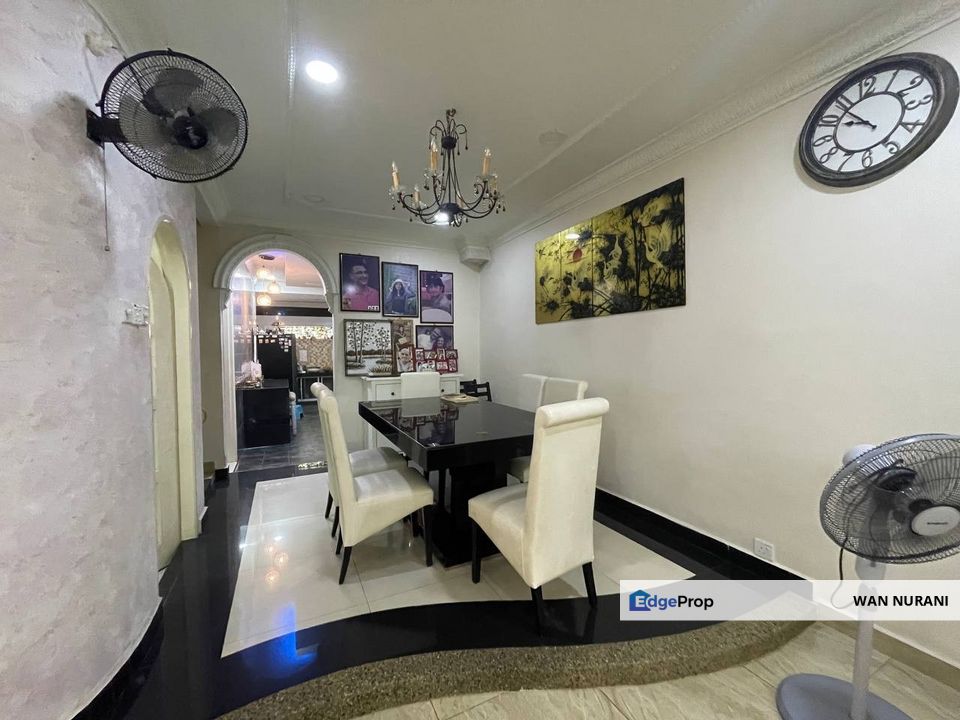 Renovated & Facing Open Double Storey Wangsa Permai Kepong Kuala Lumpur, Selangor, Kepong