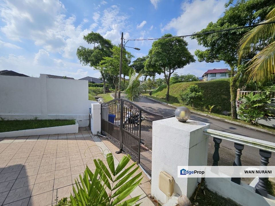 Double Storey Bungalow  Seksyen 9  Shah Alam Selangor, Selangor, Shah Alam