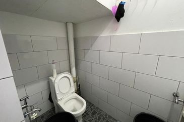 Flat PKNS AU3 (Blok 1 - 6)