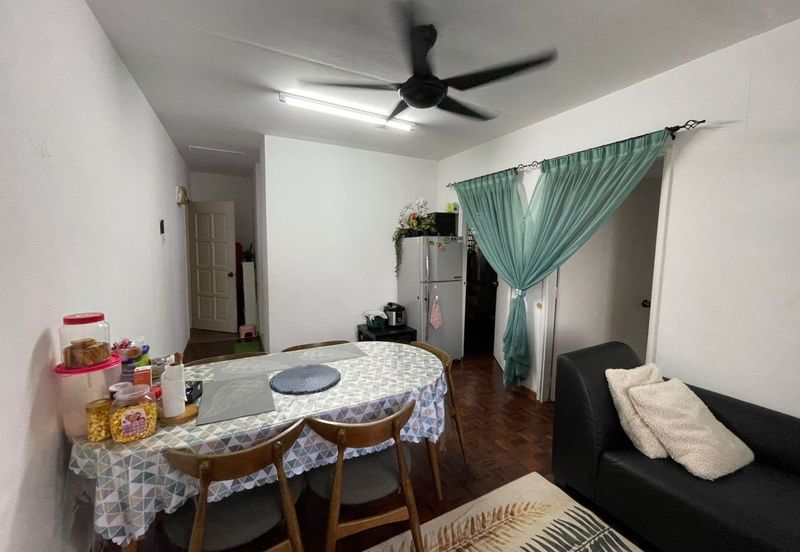 Flat PKNS AU3 (Blok 1 - 6)