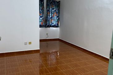 Putri Apartment