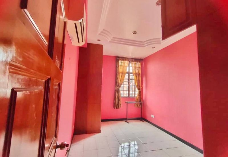 Putra Indah Condominium