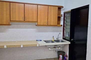 Idaman Sutera Condominium