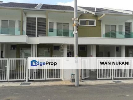 LOWER UNIT Pearl Villa Townhouse SP4 Bandar Saujana Putra FOR SALE, Selangor, Bandar Saujana Putra
