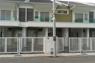 Pearl Villa Townhouse