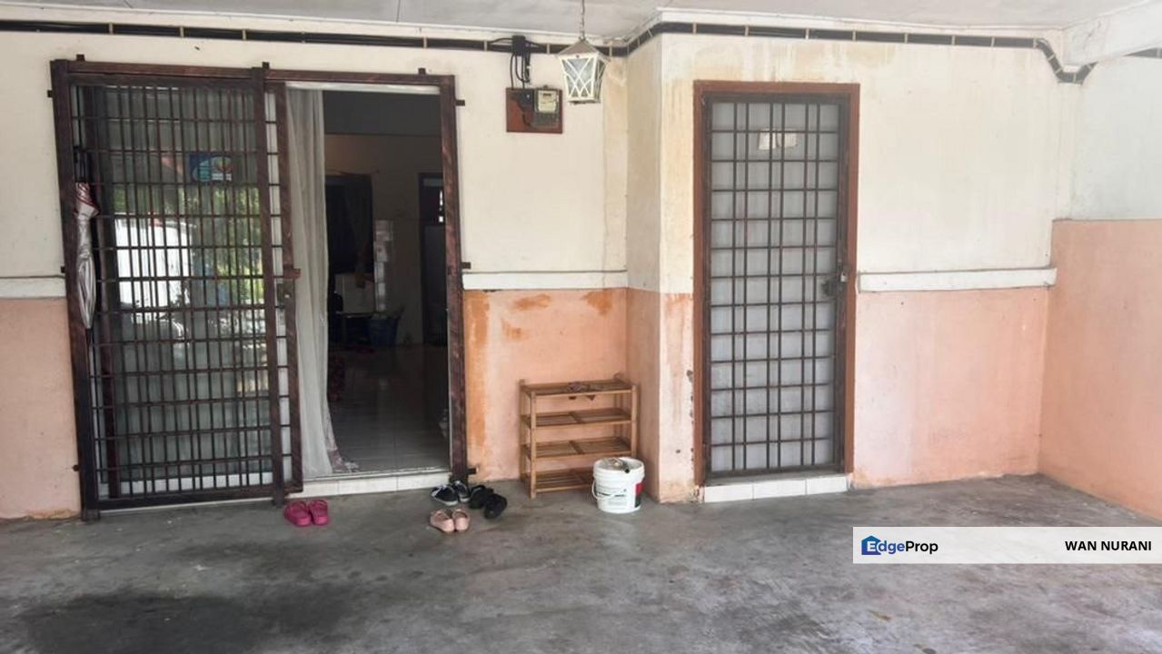 FACING PLAYGROUND Double Storey Terrace SP7 Bandar Saujana Putra FOR SALE , Selangor, Kuala Langat