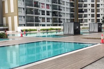 Platinum Splendor Residence