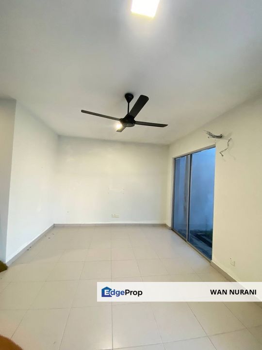 Semi-D Cluster Double Storey Bayu Suria Bandar Puncak Alam, Selangor, Bandar Puncak Alam