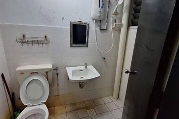 Idaman Sutera Condominium