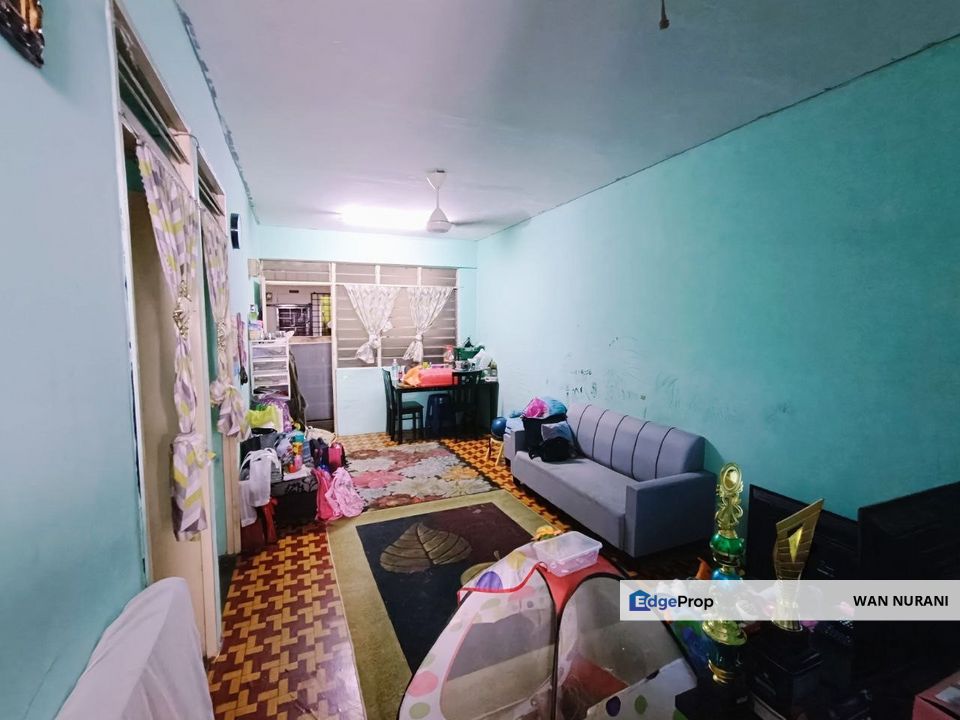 FLAT DESA MENTARI,PETALIG JAYA BLOK 9 FOR SALE BELOW MARKET, Selangor, Petaling Jaya