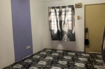 Bandar Tasik Selatan Low Cost Flat