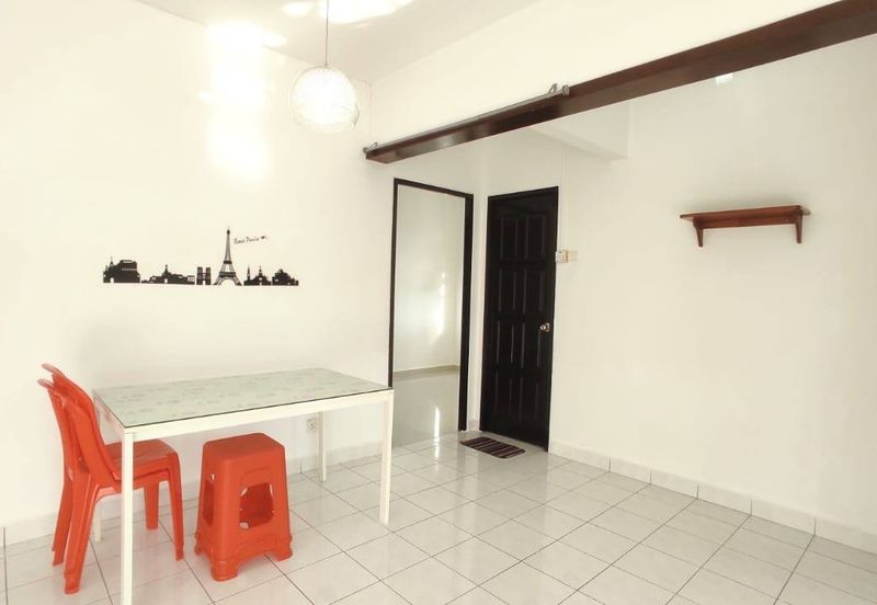 Pangsapuri Kristal (Crystal Tower), Taman Bukit Indah