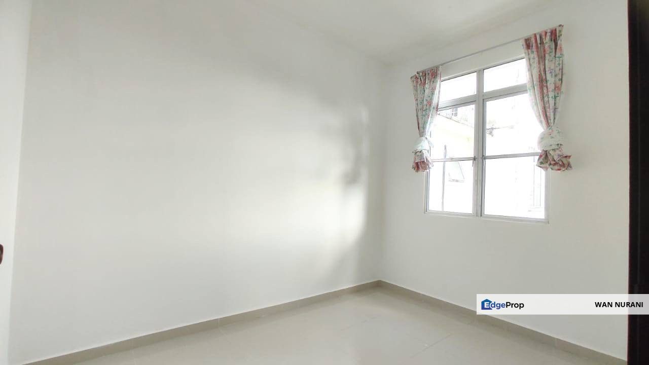 Crystal Tower Apartment Bukit Indah Ampang FOR SALE, Selangor, Ampang