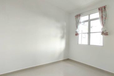 Pangsapuri Kristal (Crystal Tower), Taman Bukit Indah