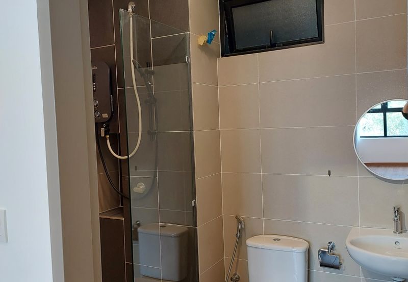 Zentro Residences @ 16 Sierra