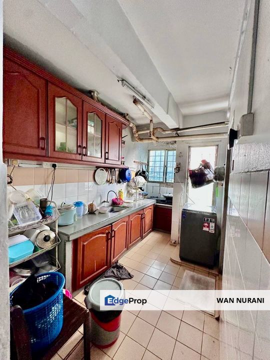 Bukit Jalil Apartment Sri Rakyat Corner Unit For Sale, Kuala Lumpur, Bukit Jalil