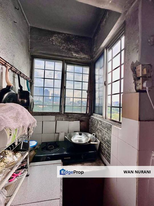 Bukit Jalil Apartment Sri Rakyat Corner Unit For Sale, Kuala Lumpur, Bukit Jalil