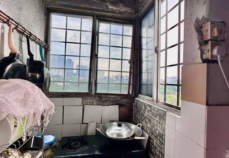 Sri Rakyat Apartment