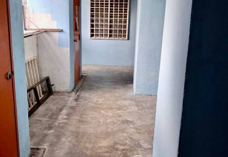 Sri Rakyat Apartment