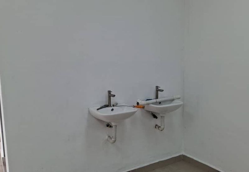 Persiaran Raja Muda Musa, Pelabuhan Klang