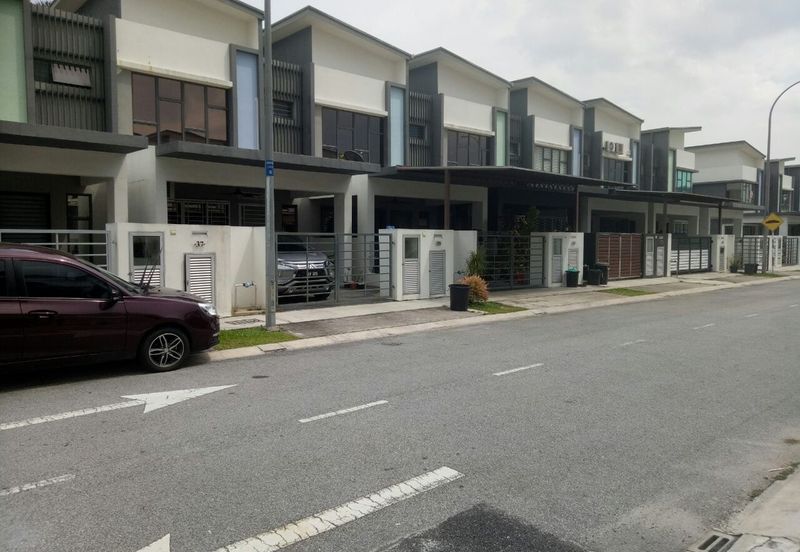 Seksyen 30, Shah Alam