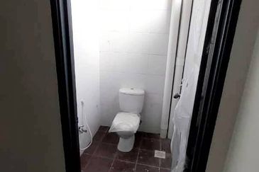 Alor Gajah, Residensi Pr1ma Pulau Sebang Shoplot For Sale