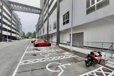 Shoplot PR1MA Bandar Bukit Mahkota Bangi Selangor For Sale